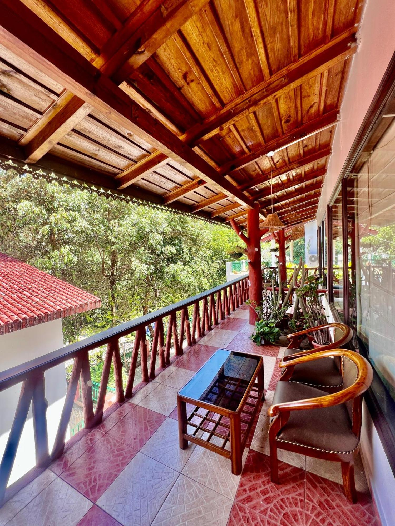 Sea Hawk - Luxury Hill Resort 4 Mins From Bhimtal Lake المظهر الخارجي الصورة